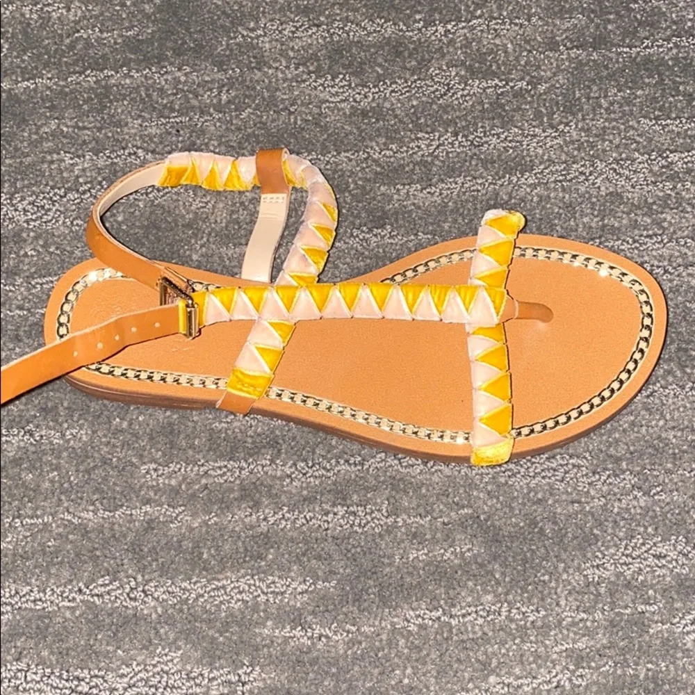Vince Camuto women size 5 braid straps adjustable sandals